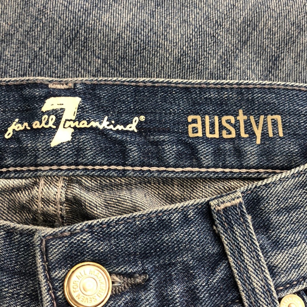 7 For All Mankind Austyn Straight Leg Jeans - Picture 6 of 8